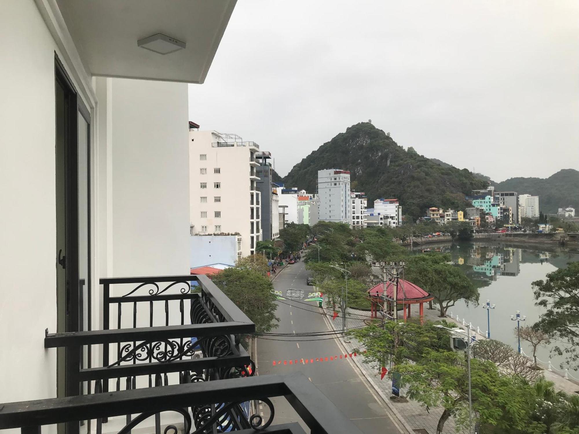 Sea Balcony Hotel Dong Khe Sau Dış mekan fotoğraf