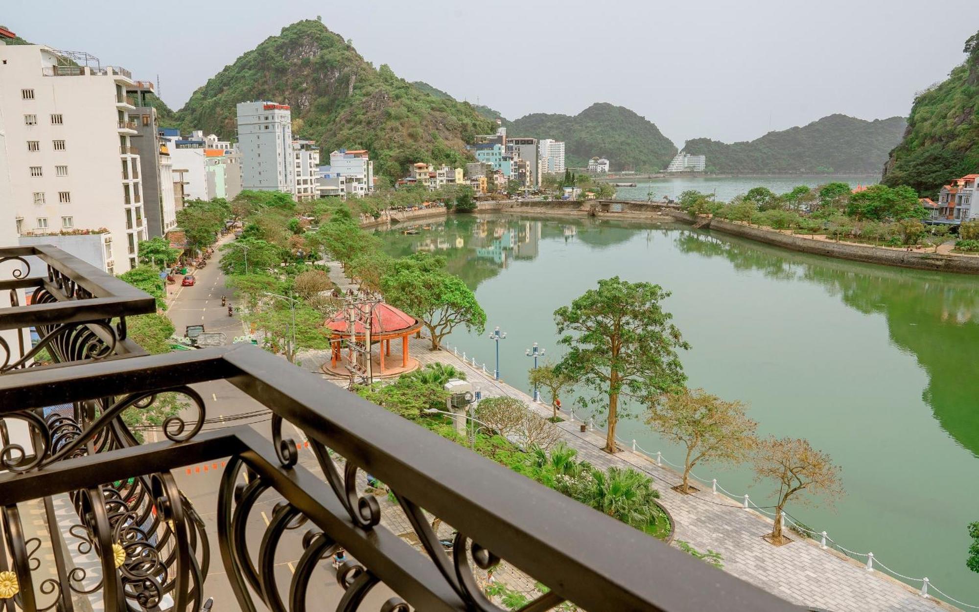 Sea Balcony Hotel Dong Khe Sau Dış mekan fotoğraf