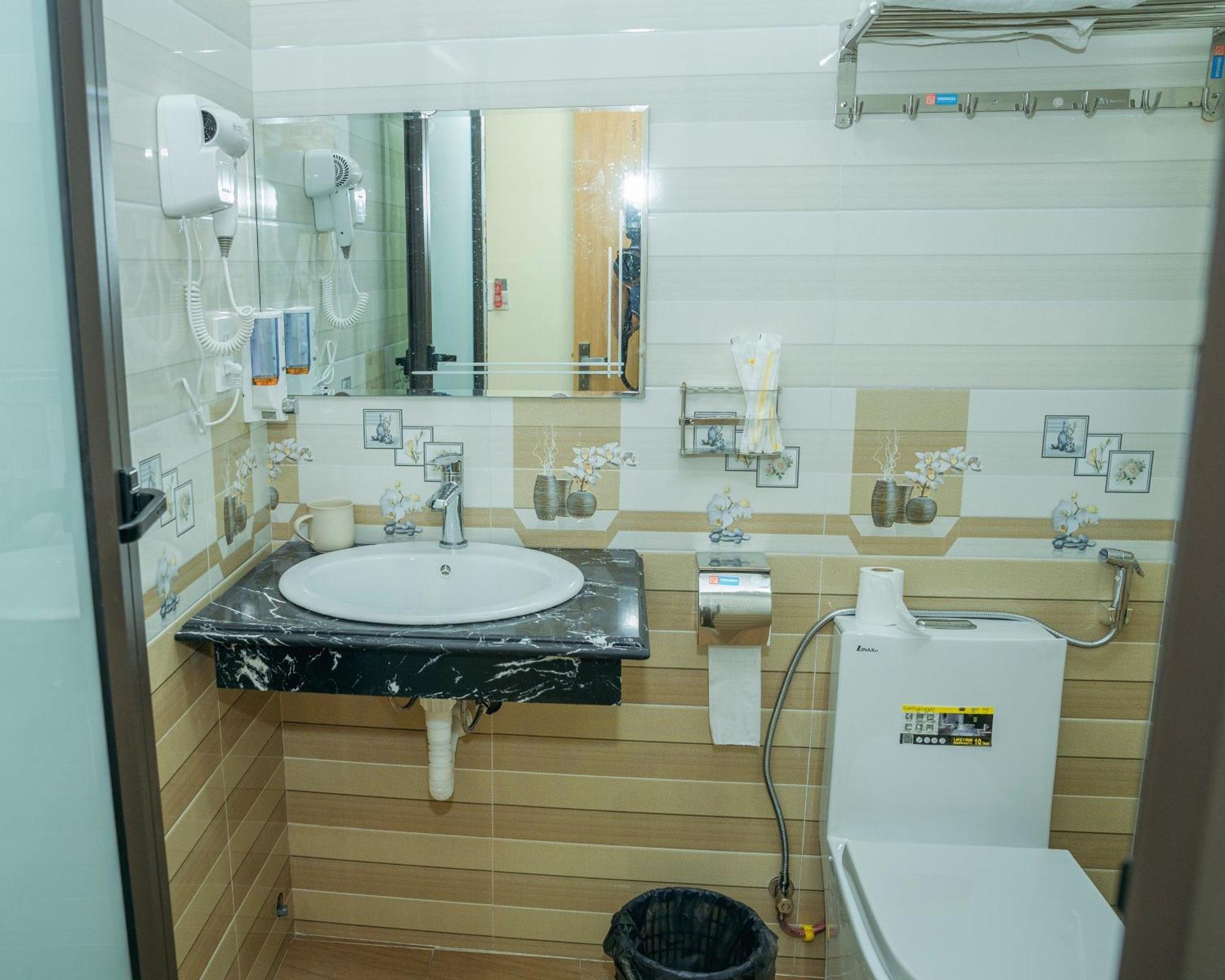 Sea Balcony Hotel Dong Khe Sau Dış mekan fotoğraf